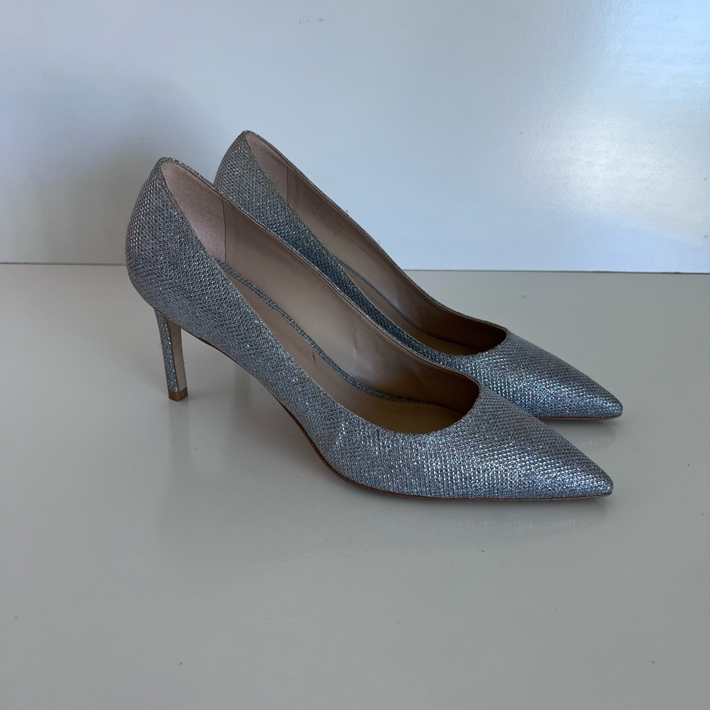 Stuart Weitzman Women's Dancer 75 Heel Pump in‎ Silver Glitter
